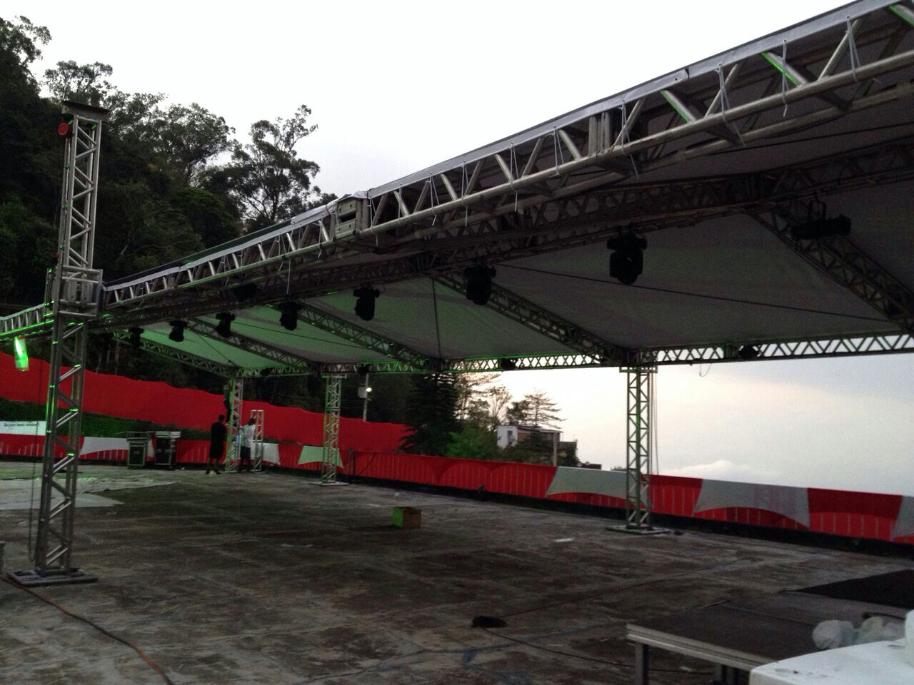 Galpão de Box Truss